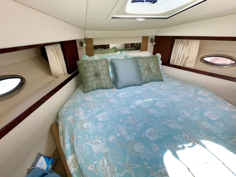 Slide: The Image of Sea Ray 380 Sundancer 2008 - 51