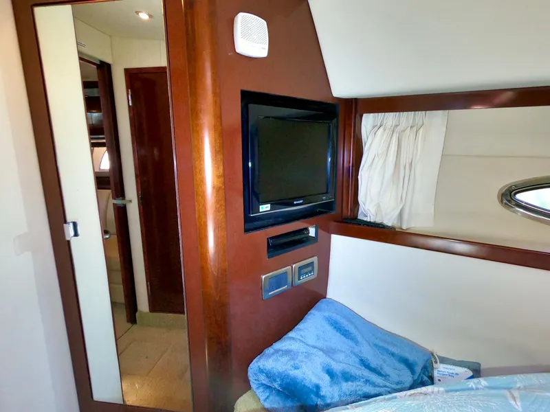 Slide: The Image of Sea Ray 380 Sundancer 2008 - 53