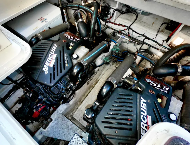 Slide: The Image of Sea Ray 380 Sundancer 2008 - 60