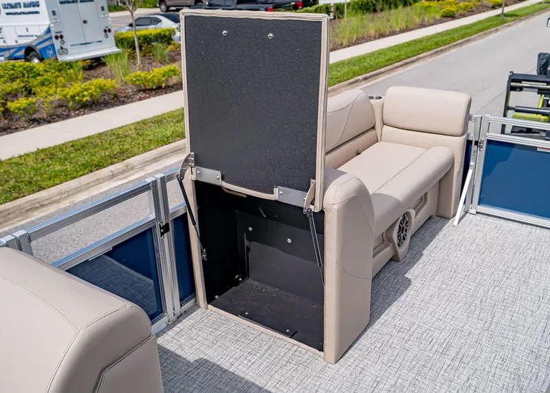 Slide: The Image of Tahoe STX 19 Crusie 2025 - 19