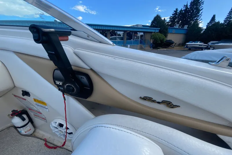 Slide: The Image of Sea Ray 210 Sundeck 1999 - 31