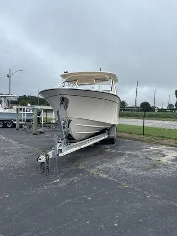 Slide: The Image of Grady-White Freedom 307 2026 - 2