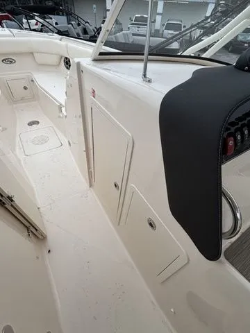 Slide: The Image of Grady-White Freedom 307 2026 - 22