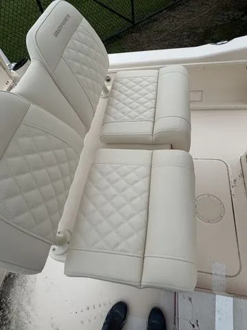 Slide: The Image of Grady-White 251 Coastal Explorer 2026 - 11