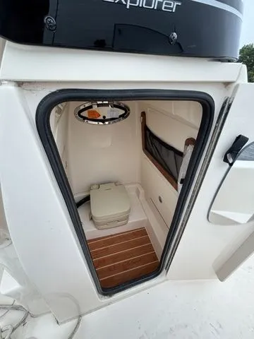 Slide: The Image of Grady-White 231 Coastal Explorer 2025 - 10