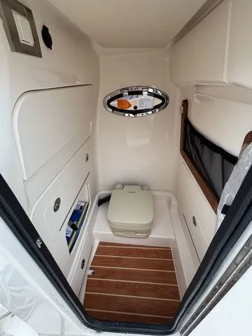 Slide: The Image of Grady-White 231 Coastal Explorer 2025 - 11