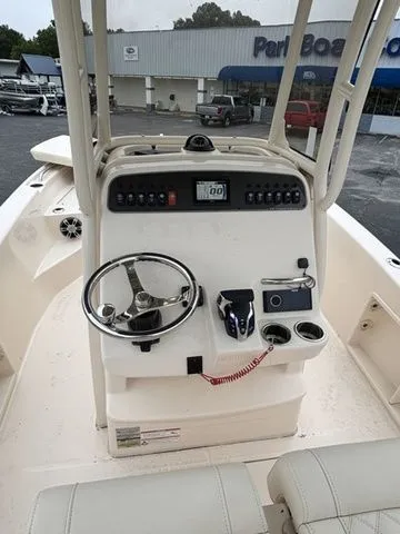 Slide: The Image of Grady-White 231 Coastal Explorer 2025 - 12