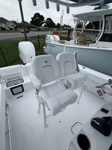 Slide: The Image of Sportsman Heritage 231 Center Console 2026 - 15