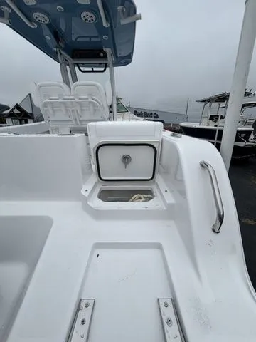 Slide: The Image of Sportsman Heritage 231 Center Console 2026 - 7