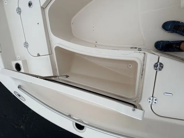 Slide: The Image of Grady-White 251 Coastal Explorer 2026 - 18