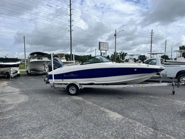 The Image of NauticStar 203 DC 2016 - 1