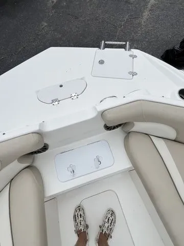 Slide: The Image of NauticStar 203 DC 2016 - 9