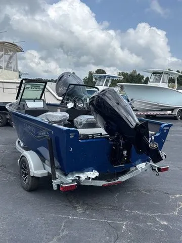 Slide: The Image of Lund 1650 Rebel XL Tiller 2026 - 3