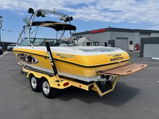 Slide: The Image of MasterCraft X30 2002 - 8