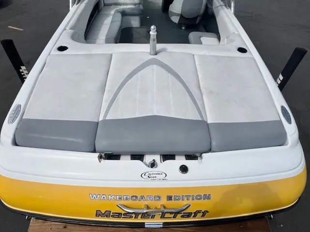 Slide: The Image of MasterCraft X30 2002 - 9