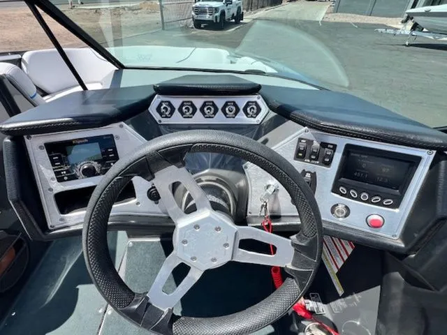 Slide: The Image of MasterCraft NXT22 2019 - 19