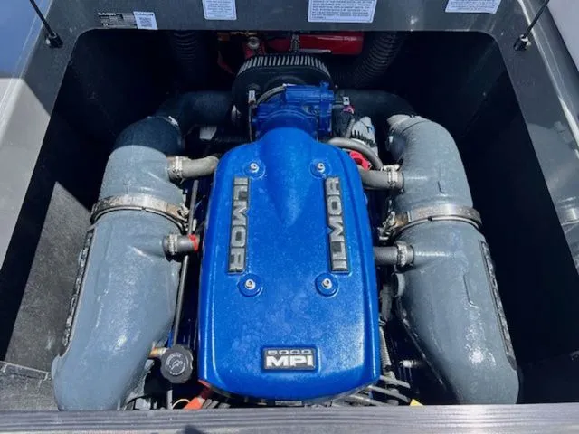 Slide: The Image of MasterCraft NXT22 2019 - 20