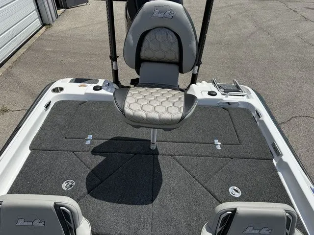 Slide: The Image of Bass Cat Cougar SP 2026 - 22