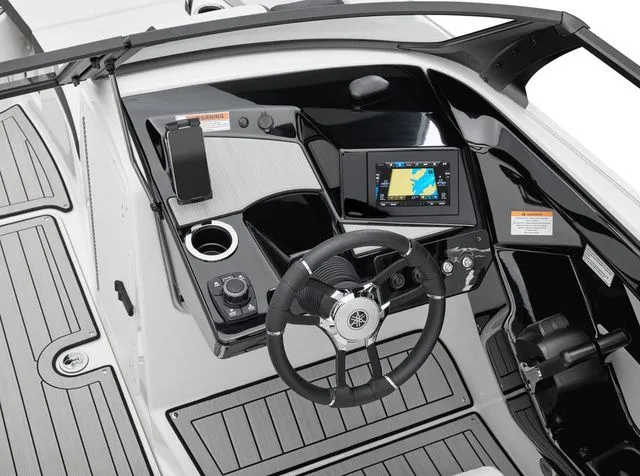 Slide: The Image of Yamaha 222S 2026 - 3