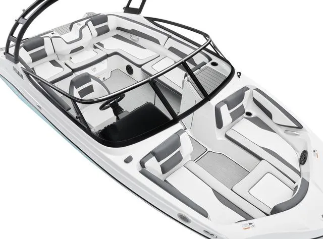 Slide: The Image of Yamaha AR195 2026 - 9