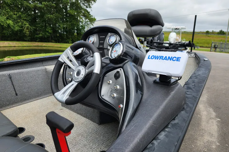 Slide: The Image of 2023 Tracker Pro Team 190 TX boat dashboard with Lowrance navigation system. - 9