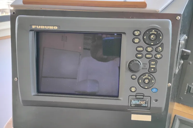 Slide: The Image of Furuno navigation system on 1995 Queenship 62 Pilothouse Motor Yacht. - 27