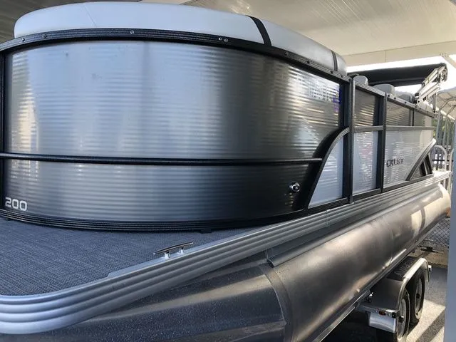 Slide: The Image of Crest Classic LX 200 SLC 2023 - 2