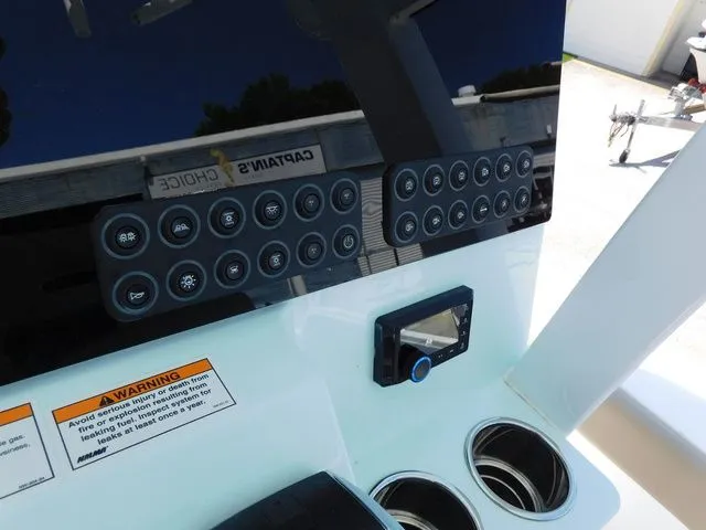 Slide: The Image of Blazer 2440 2026 - 14