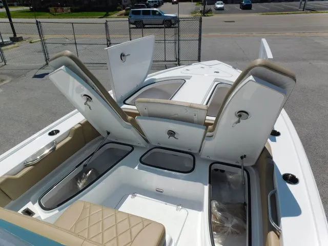 Slide: The Image of Blazer 2440 2026 - 6