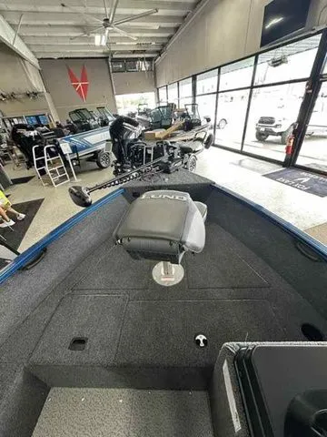 Slide: The Image of Lund 1650 Rebel XL SS 2026 - 3