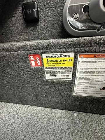 Slide: The Image of Lund 1650 Rebel XL SS 2026 - 7