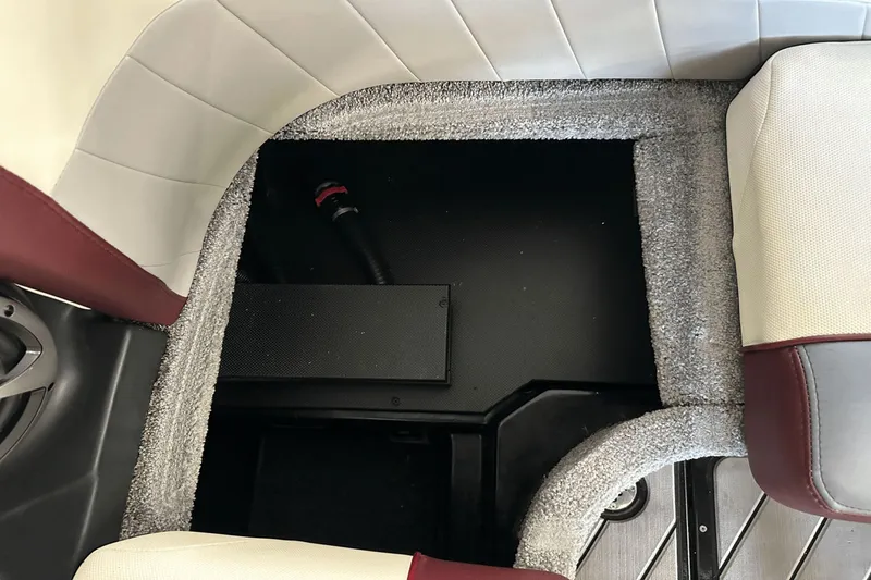 Slide: The Image of Malibu Wakesetter 20 VTX 2018 - 24