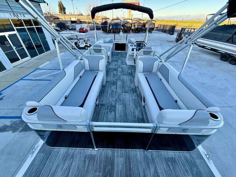 Slide: The Image of Avalon 23' Venture Platinum Quad Lounge w/ 150HP Mercury!! 2026 - 7