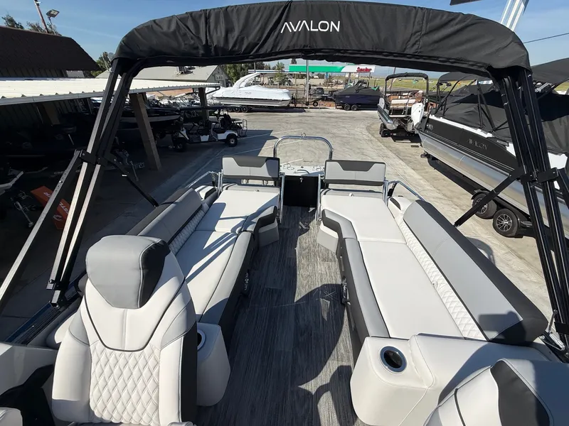 Slide: The Image of Avalon 25' Catalina Platinum Quad lounge Shift w/ 250HP Mercury Verado! 2026 - 11