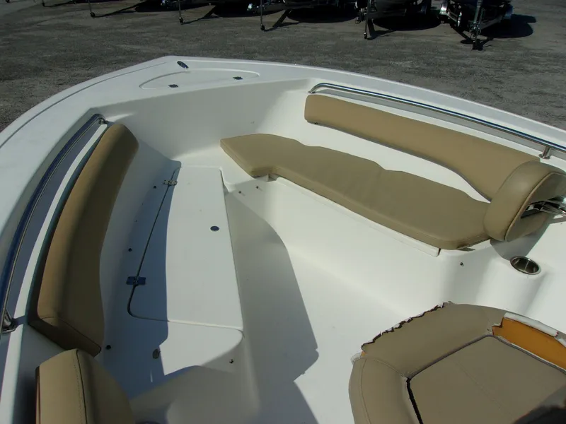 Slide: The Image of Tidewater 198 CC Adventure 2015 - 8