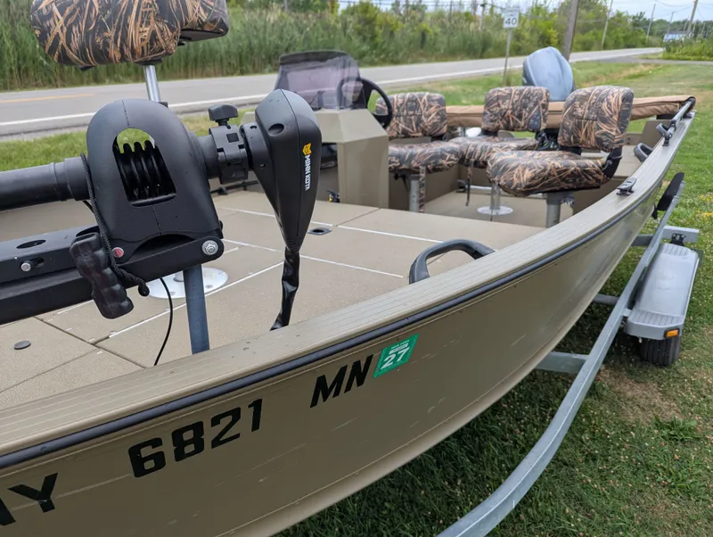 Slide: The Image of G3 Outfitter V177 T 2018 - 8