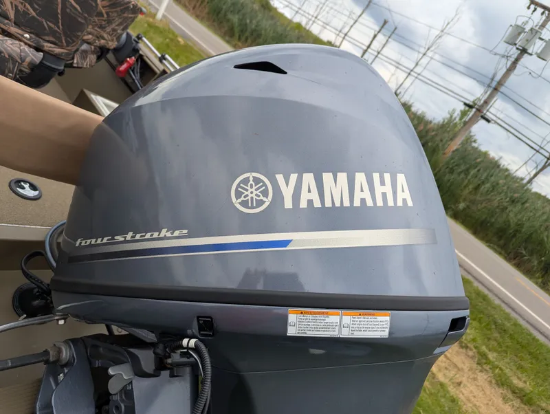 Slide: The Image of G3 Outfitter V177 T 2018 - 9