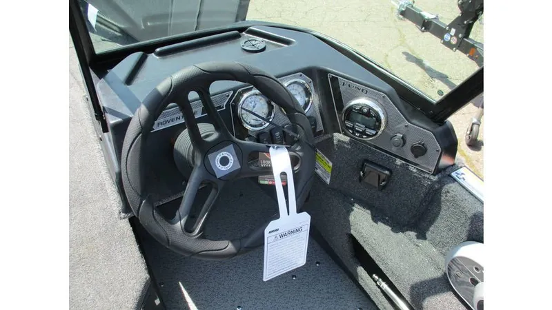 Slide: The Image of Lund 1775 Adventure Sport 2026 - 5