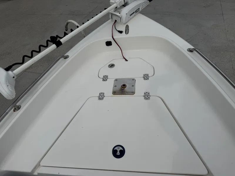 Slide: The Image of 2018 Key West 1720 Sportsman boat deck with Minn Kota trolling motor. - 15