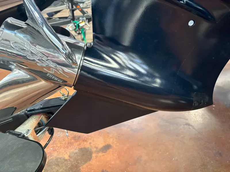 Slide: The Image of Skeeter FXR20 Limited 2025 - 12