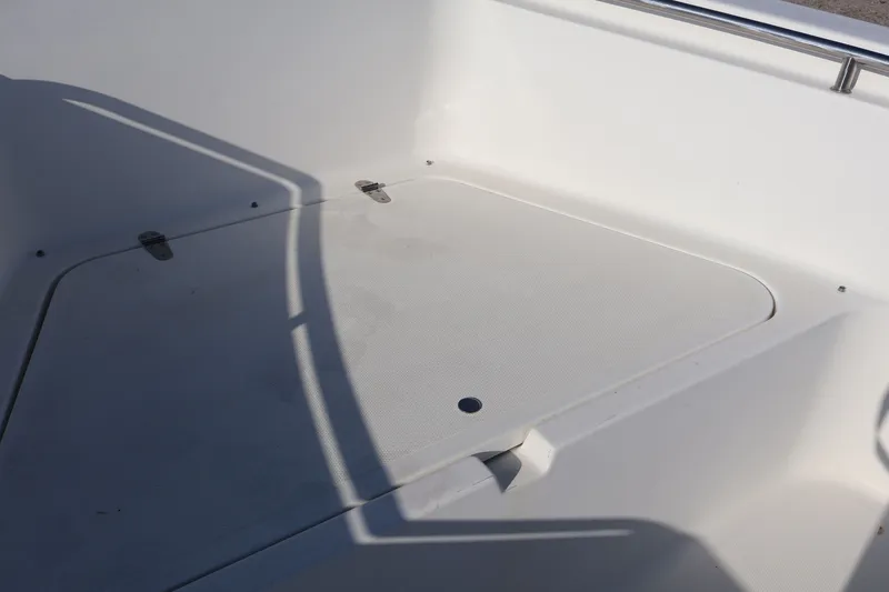 Slide: The Image of Sea Pro 206CC w/ 2015 F150XB YAMAHA FOURSTROKE 2004 - 12