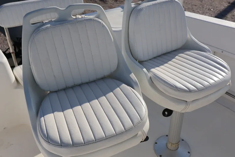 Slide: The Image of Sea Pro 206CC w/ 2015 F150XB YAMAHA FOURSTROKE 2004 - 19