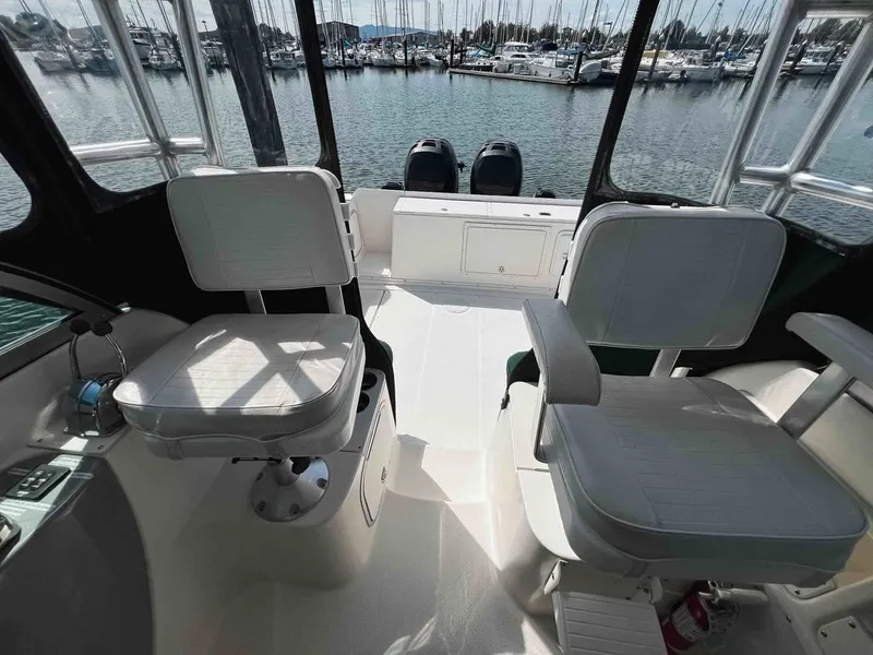 Slide: The Image of Trophy 2902 WA 2005 - 6