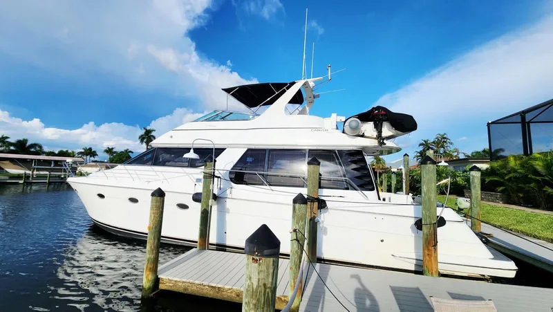 Slide: The Image of Carver Yachts 530 Voyager Pilothouse 1999 - 2