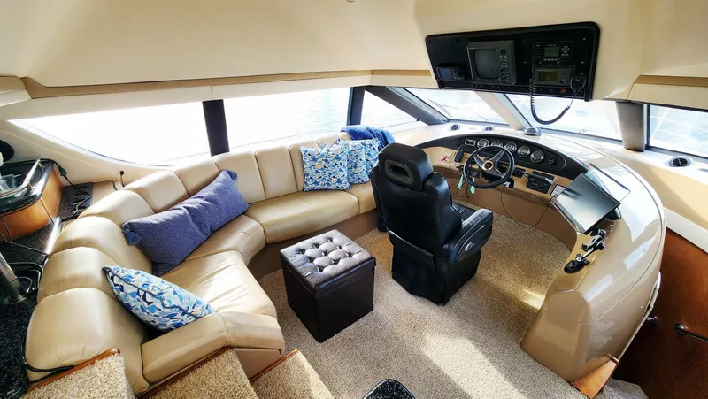 Slide: The Image of Carver Yachts 530 Voyager Pilothouse 1999 - 27