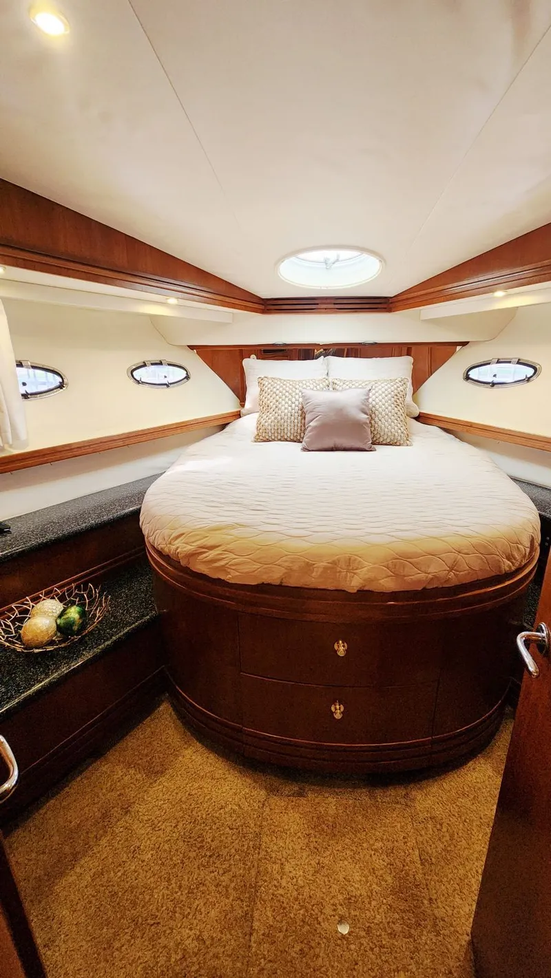 Slide: The Image of Carver Yachts 530 Voyager Pilothouse 1999 - 53