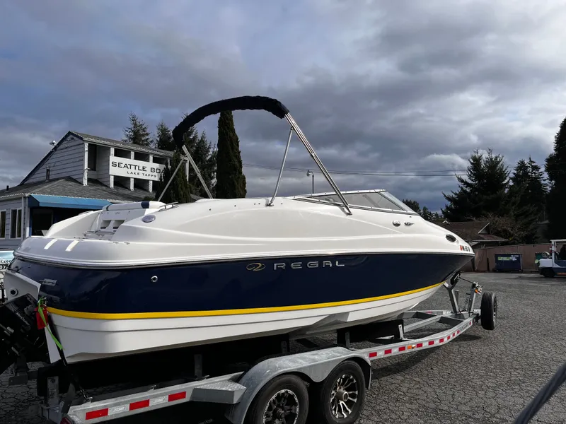 Slide: The Image of Regal 2450 Cuddy 2005 - 6