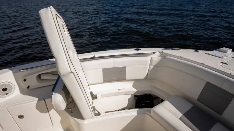 Slide: The Image of Pursuit S 328 Sport 2020 - 26