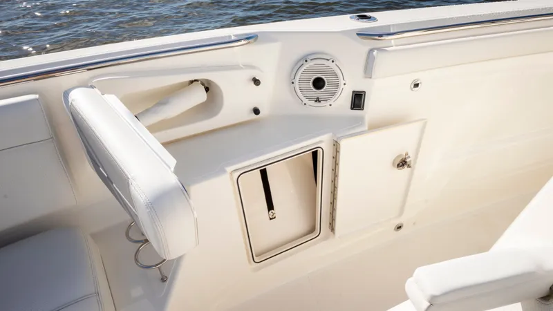 Slide: The Image of Pursuit S 328 Sport 2020 - 28