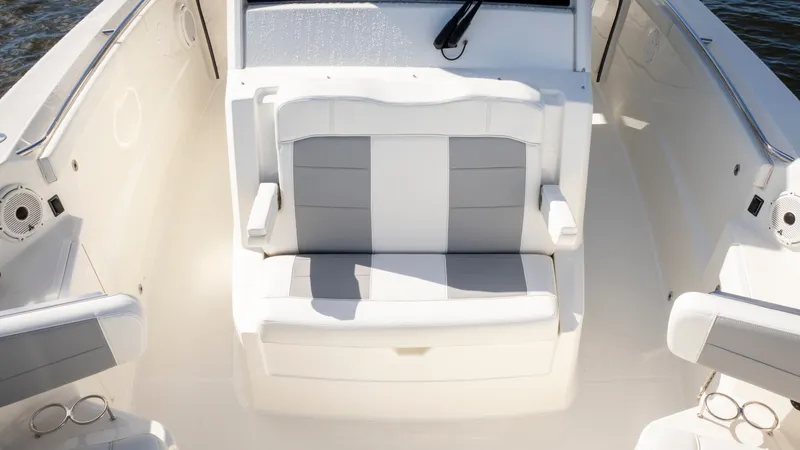 Slide: The Image of Pursuit S 328 Sport 2020 - 31